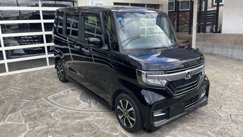 ホンダ N-BOX